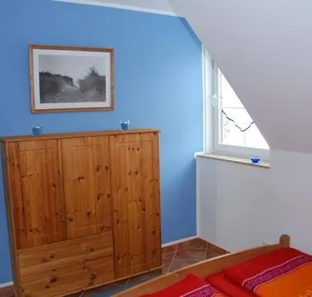 Poseidon Apartment *